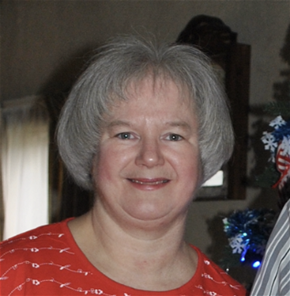 Annette Dawn Cushion Profile Photo