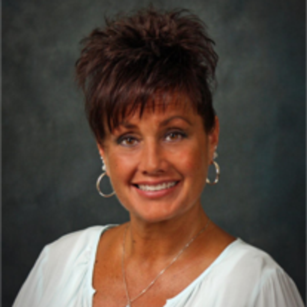 Suzanne Robinson Smith