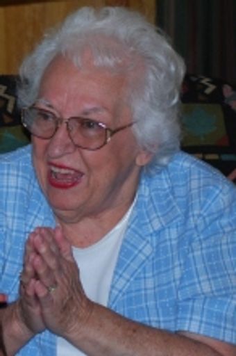 Helen J Finn Profile Photo