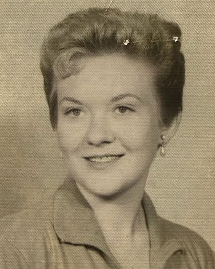 Noama Sproles Profile Photo