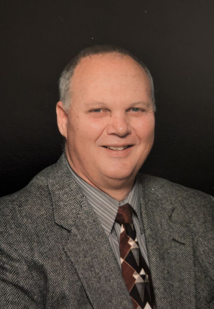 Charles E. “Chas” Mcfalls