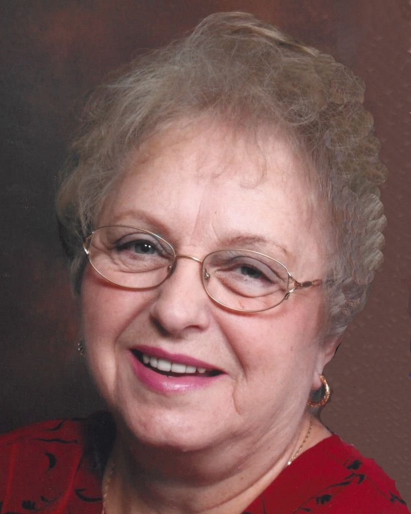 Dolores Knopf (nee Pluchinski) Profile Photo