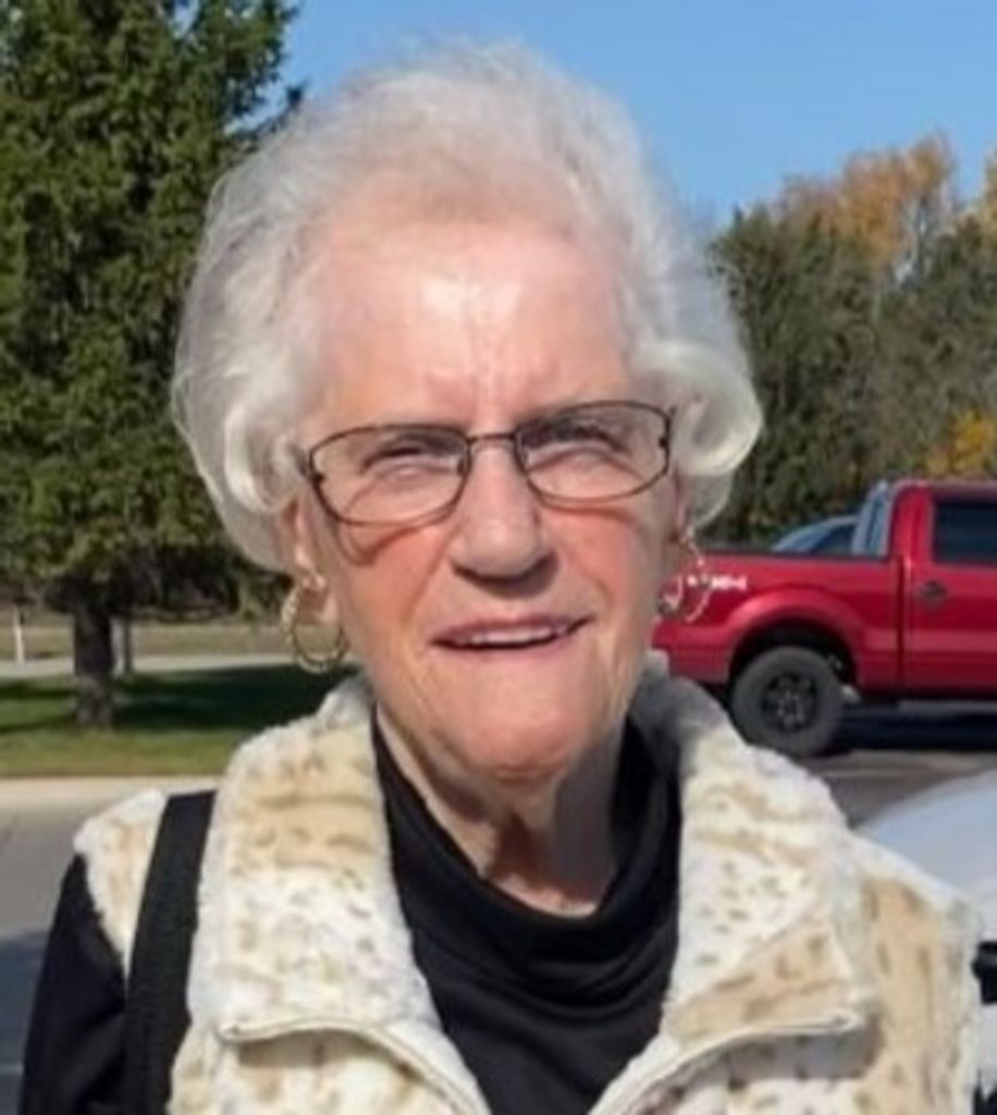 Elizabeth "Betty" Lucy Newell