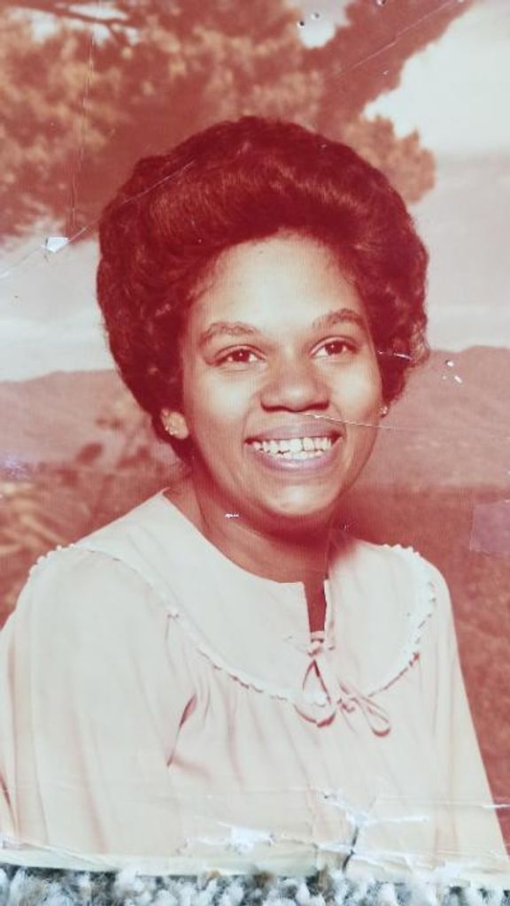 Ms. Saundra Lee Jackson-Robinson Profile Photo