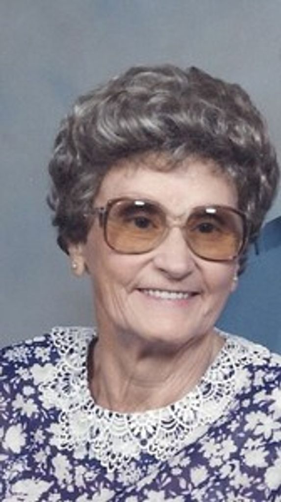 Mildred M Michoff