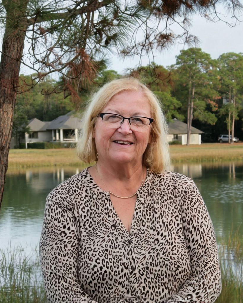Lesley Anne (Walker) McSavaney Profile Photo