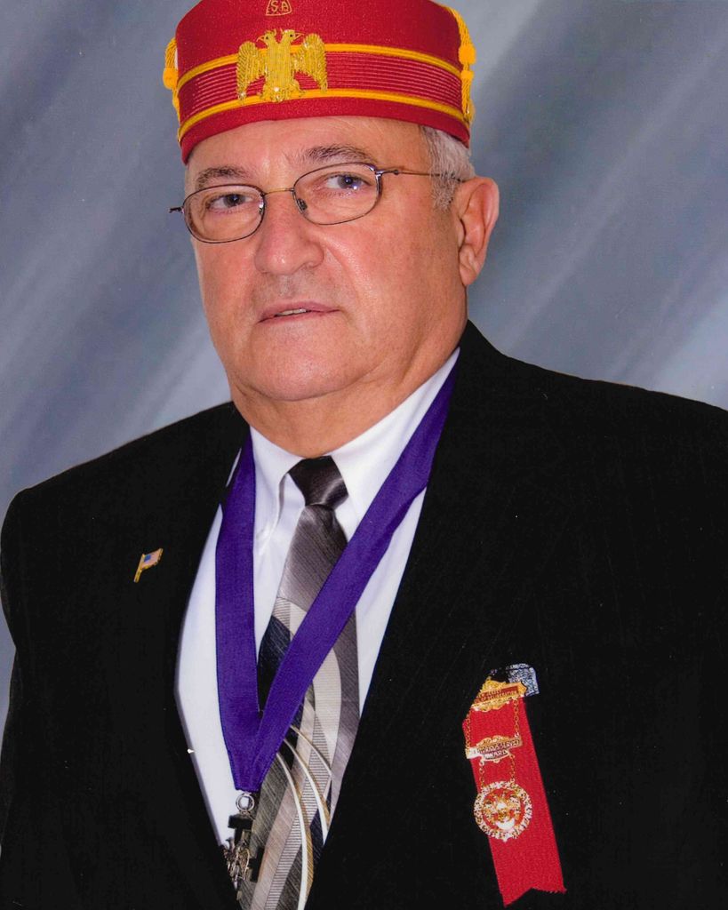 Joseph Louis DeIntinis