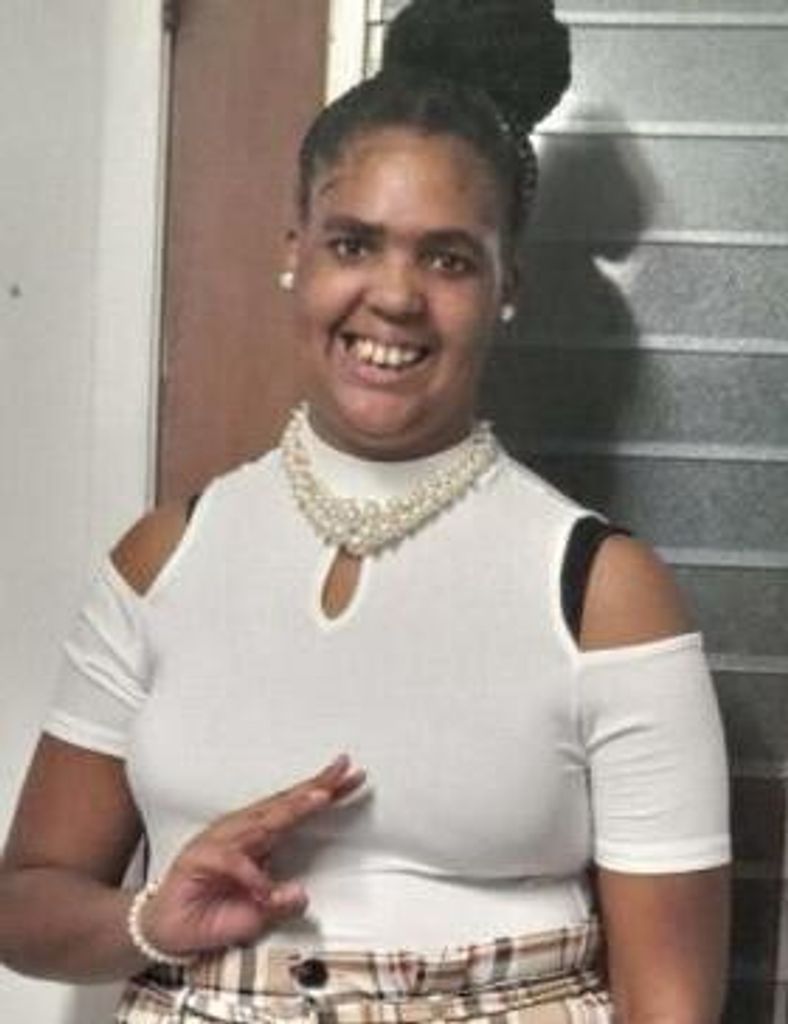 Chardonnay N Lewis Profile Photo