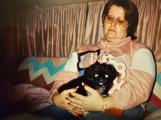 Dinah Sue Demas photo gallery thumbnail 16 of 44