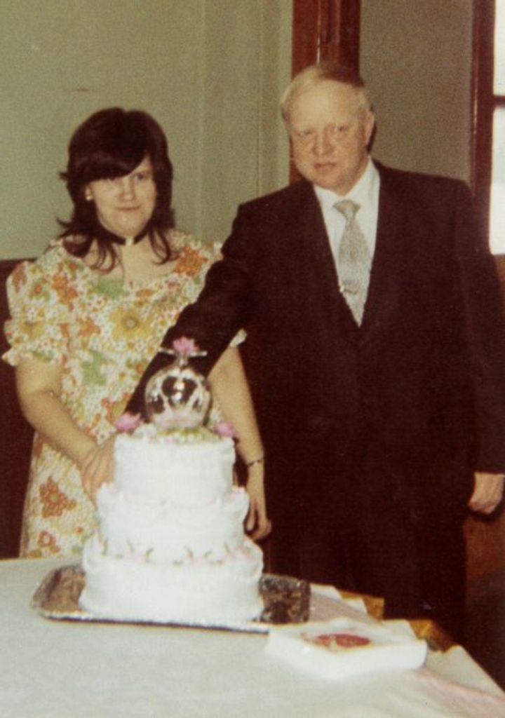 Carol Elizabeth (Bush)  Latvala