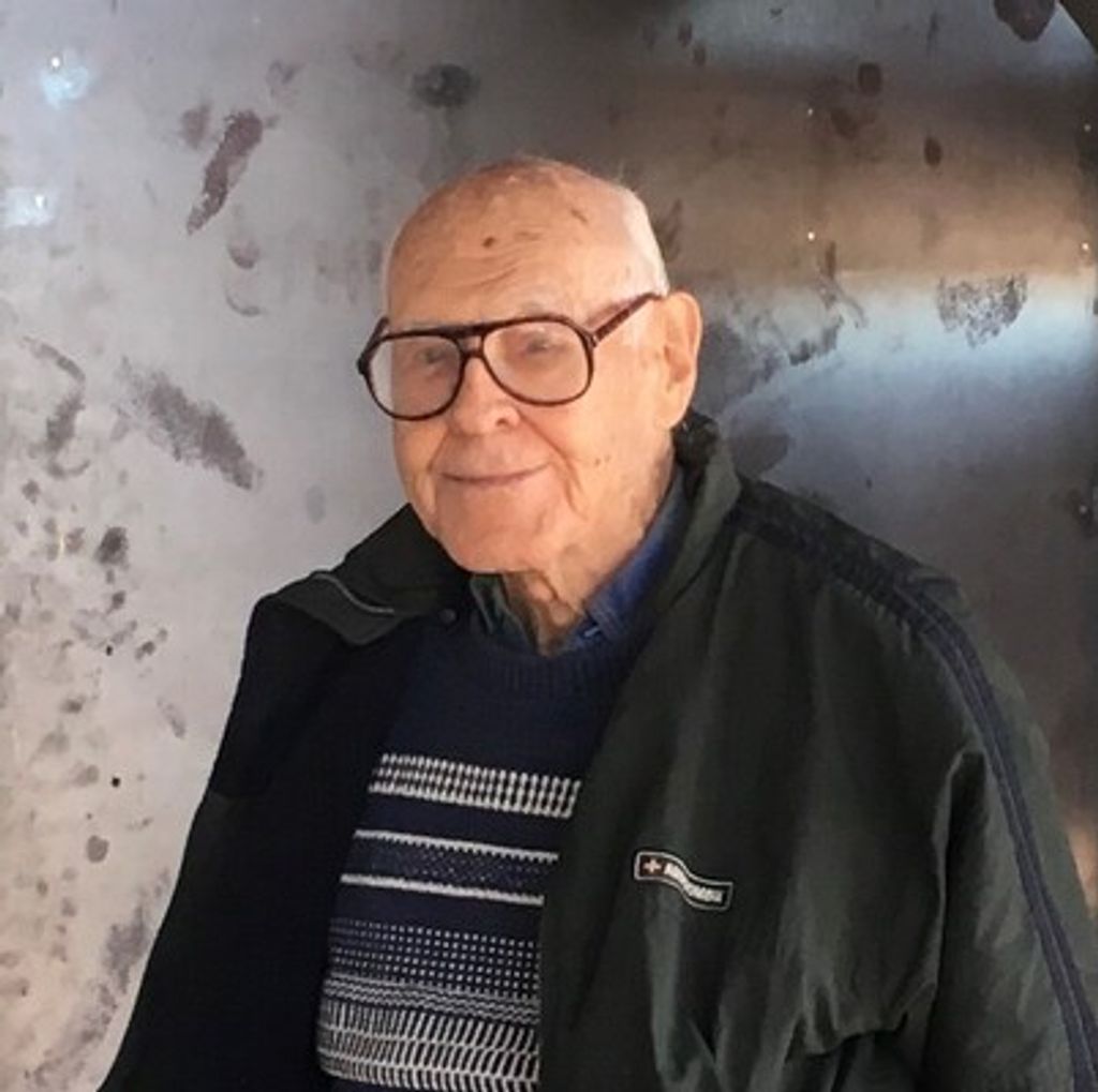 Robert Lieser Profile Photo