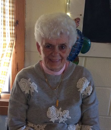 Nancy Louise Gravitt Scott photo gallery thumbnail 6 of 90