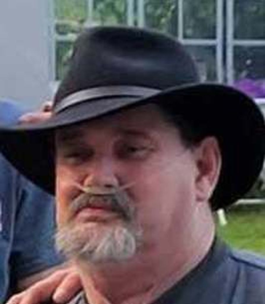 Michael Dennis Profile Photo