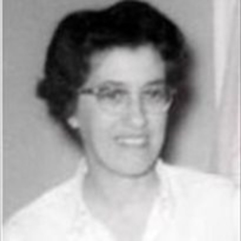 Mrs Carolyn M. Morrison