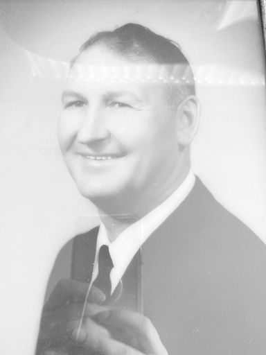 Jim Tom Hall photo gallery thumbnail 143 of 221