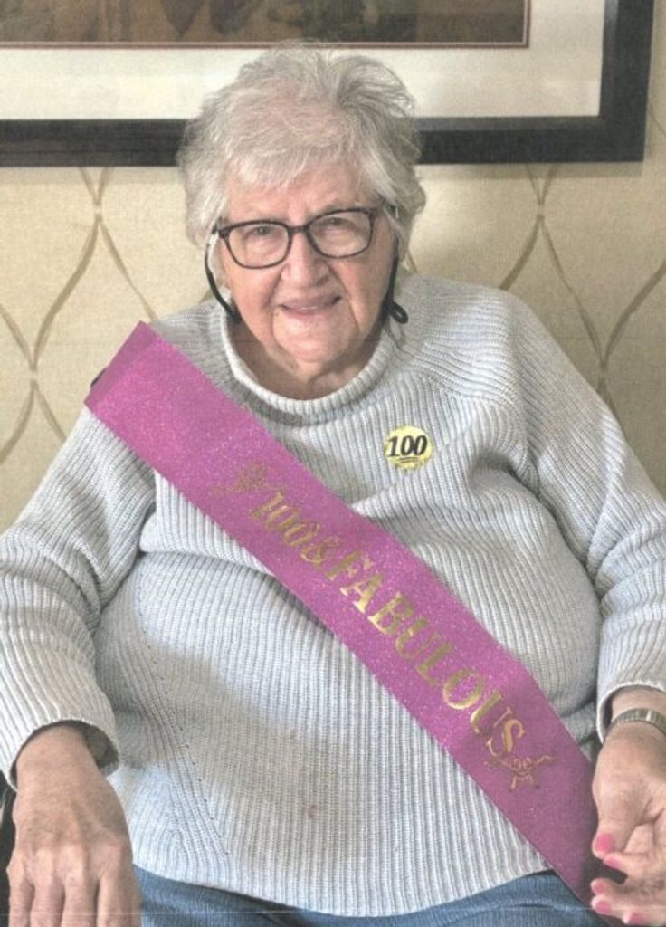 Maxine M. (Howard)  Mcnabb