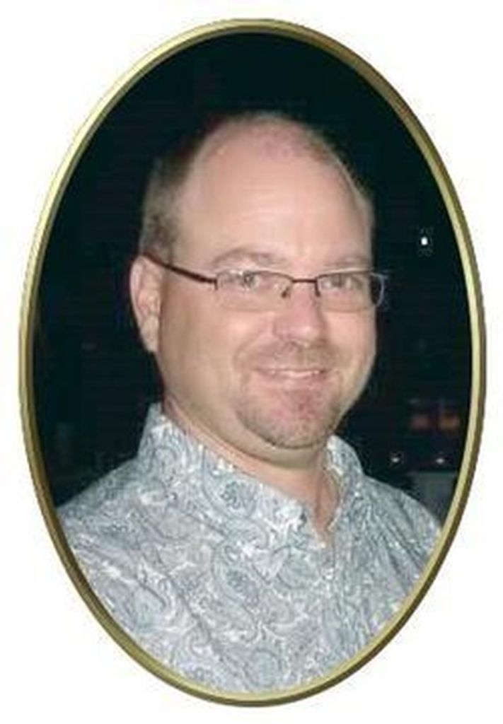 Chris O'Neil Profile Photo
