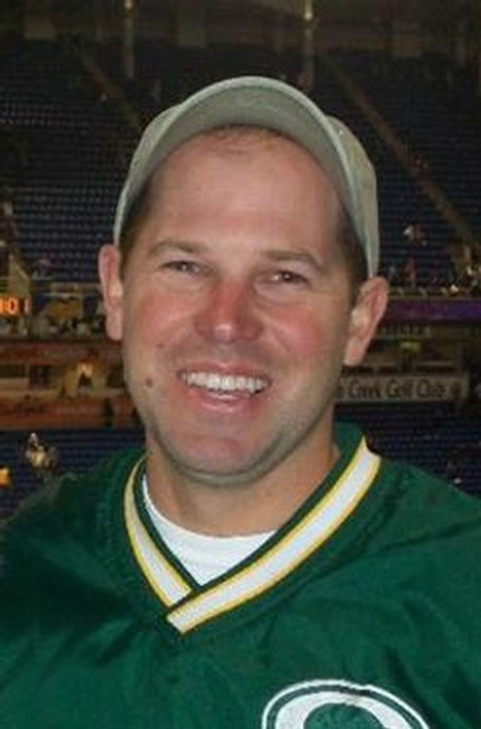 Travis John "Tj" Disch