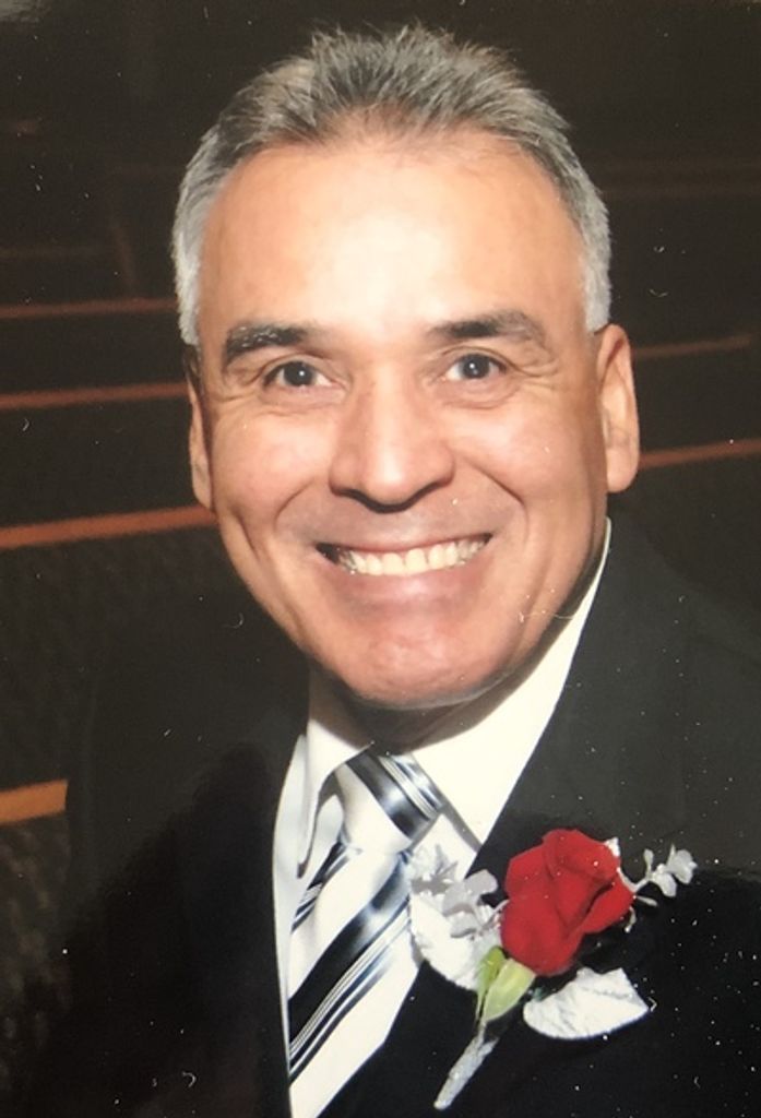 Alberto Valenzuela Profile Photo