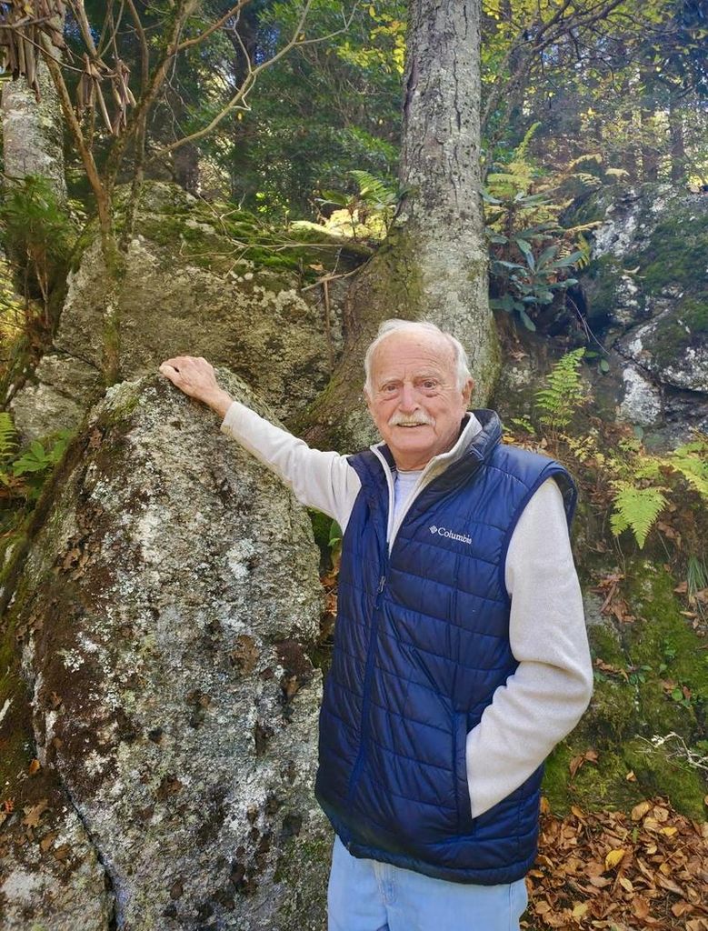 Dr. Billy James Beason, M. D. Profile Photo