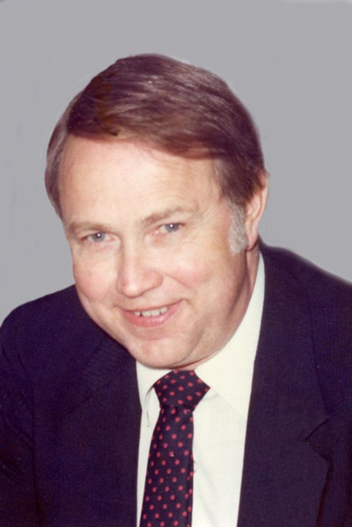 J. Stewart (Stu) Roach Profile Photo