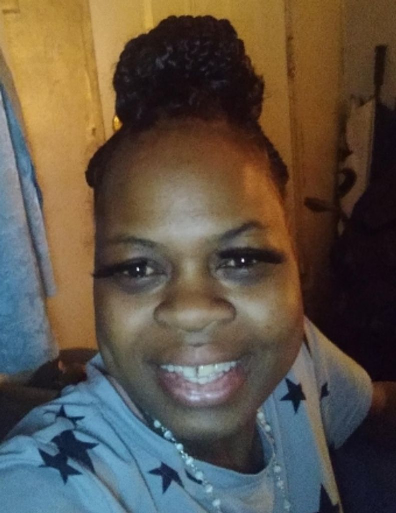 Cherika Dense Thomas Profile Photo