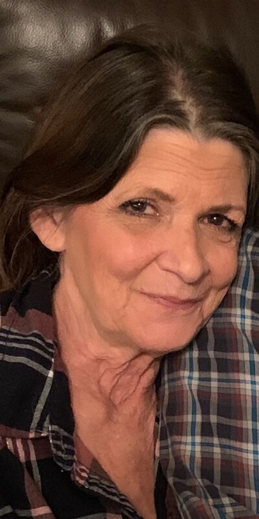 Donna Maria Hinson Profile Photo