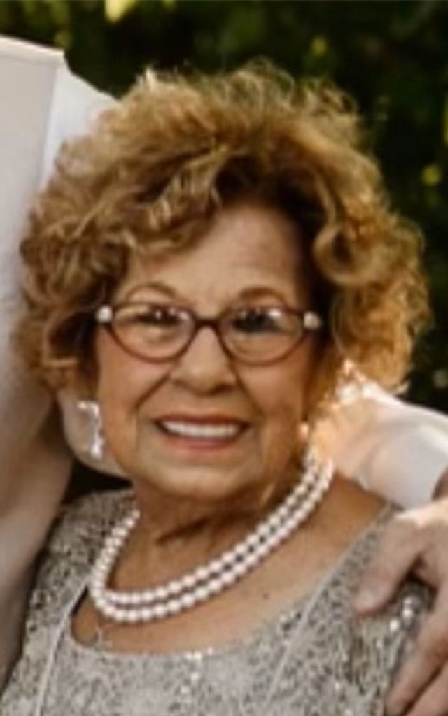 Emily (Suriano)  Ruskowski Profile Photo