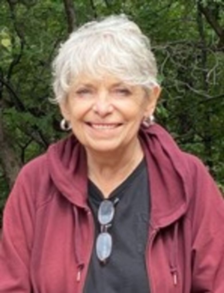 Janet Martinez Profile Photo