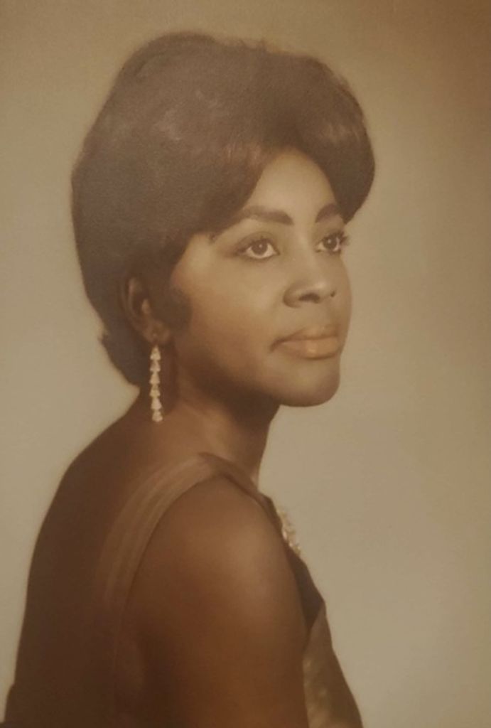 Carrie "Tiny" Christian Simmons Profile Photo