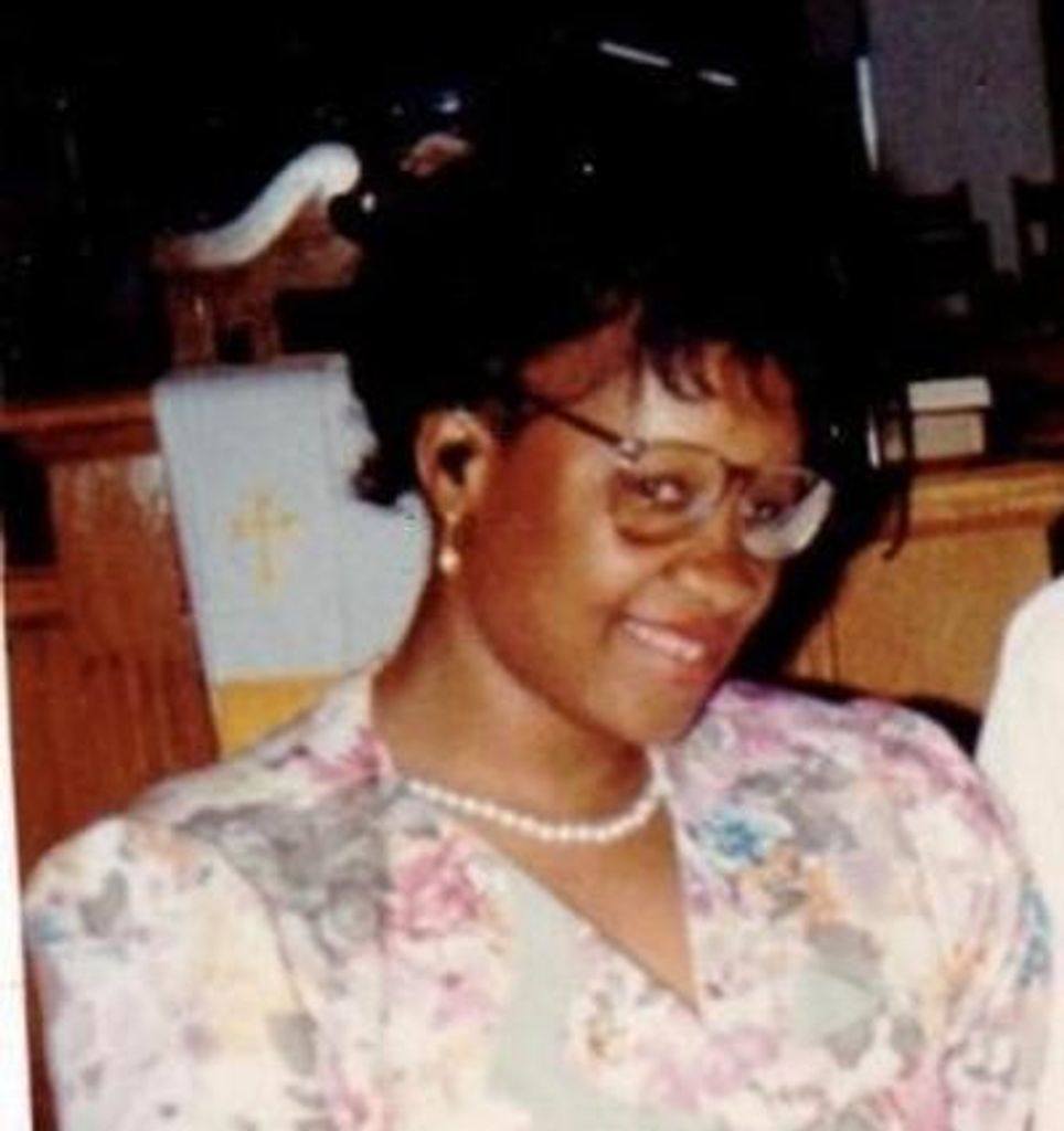 Rutha Mae Hammond Profile Photo