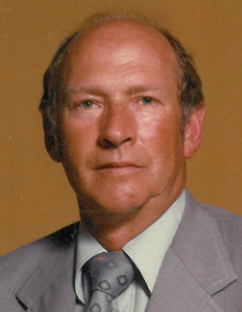 Leonard  E. McVay