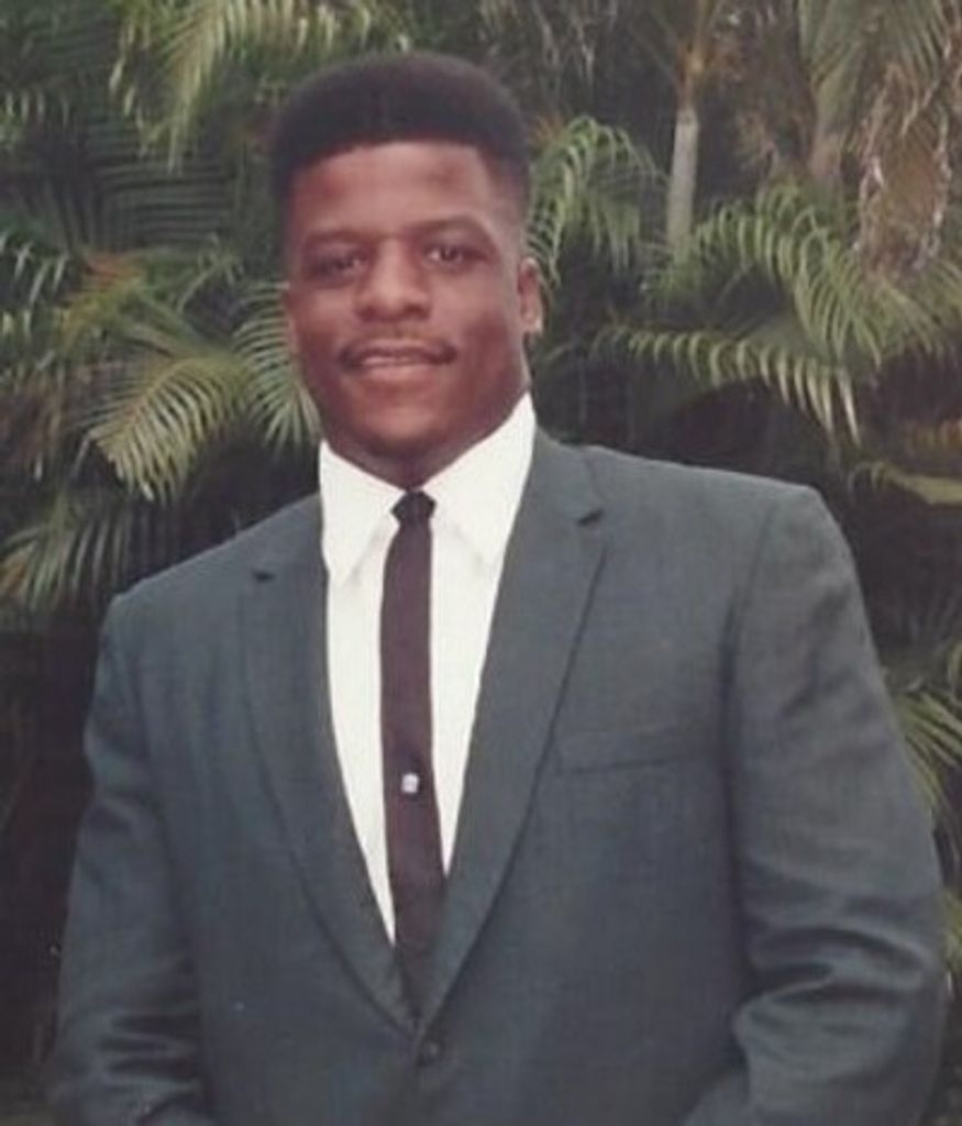 Mr. Derrick Harris