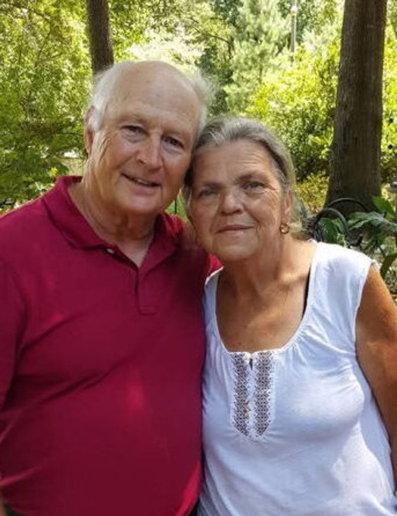 Denise (Moore)  Givens Profile Photo