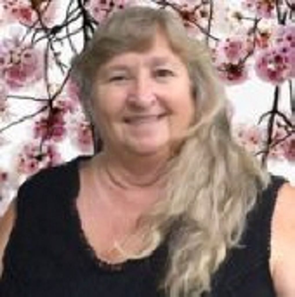 Delores "Dee" Hawley