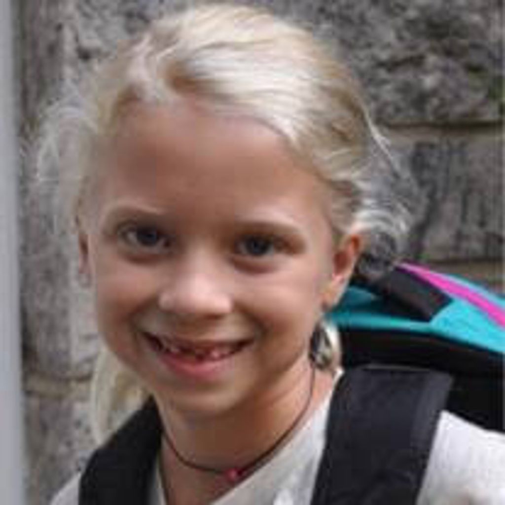Lily  Cate Love