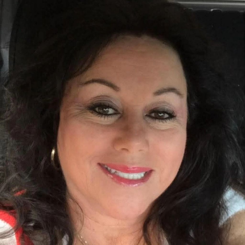 Linda Green Santjer Profile Photo