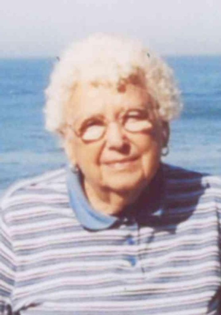 Maxine Flora Cecil