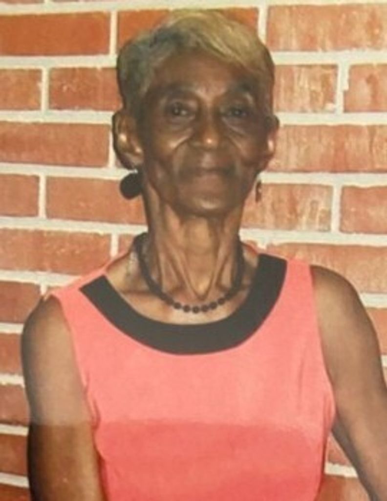 Mrs Louise Jackson Profile Photo