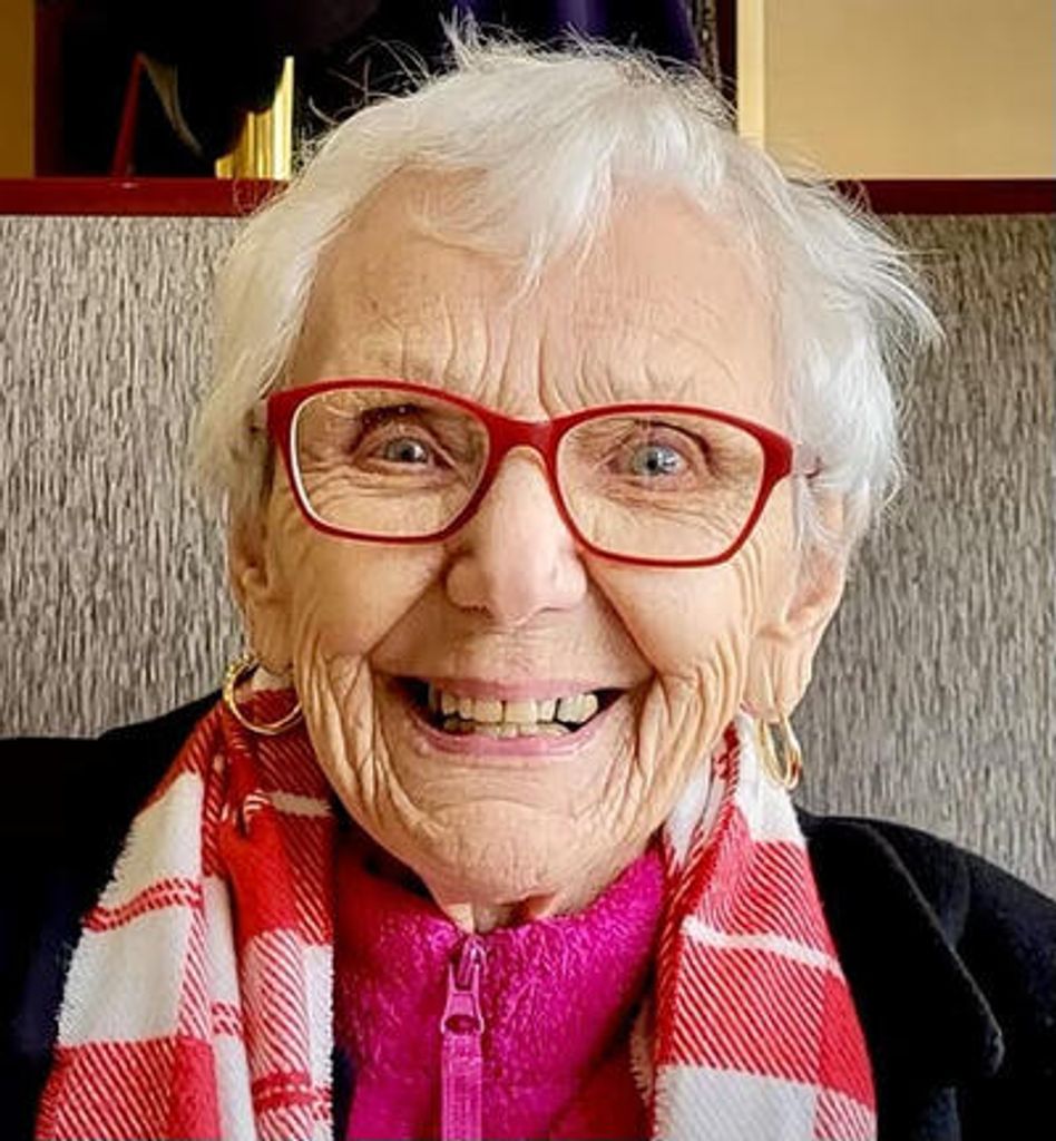 Anna T. Seras Profile Photo