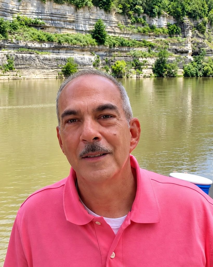 Juan Manuel Caldas Profile Photo