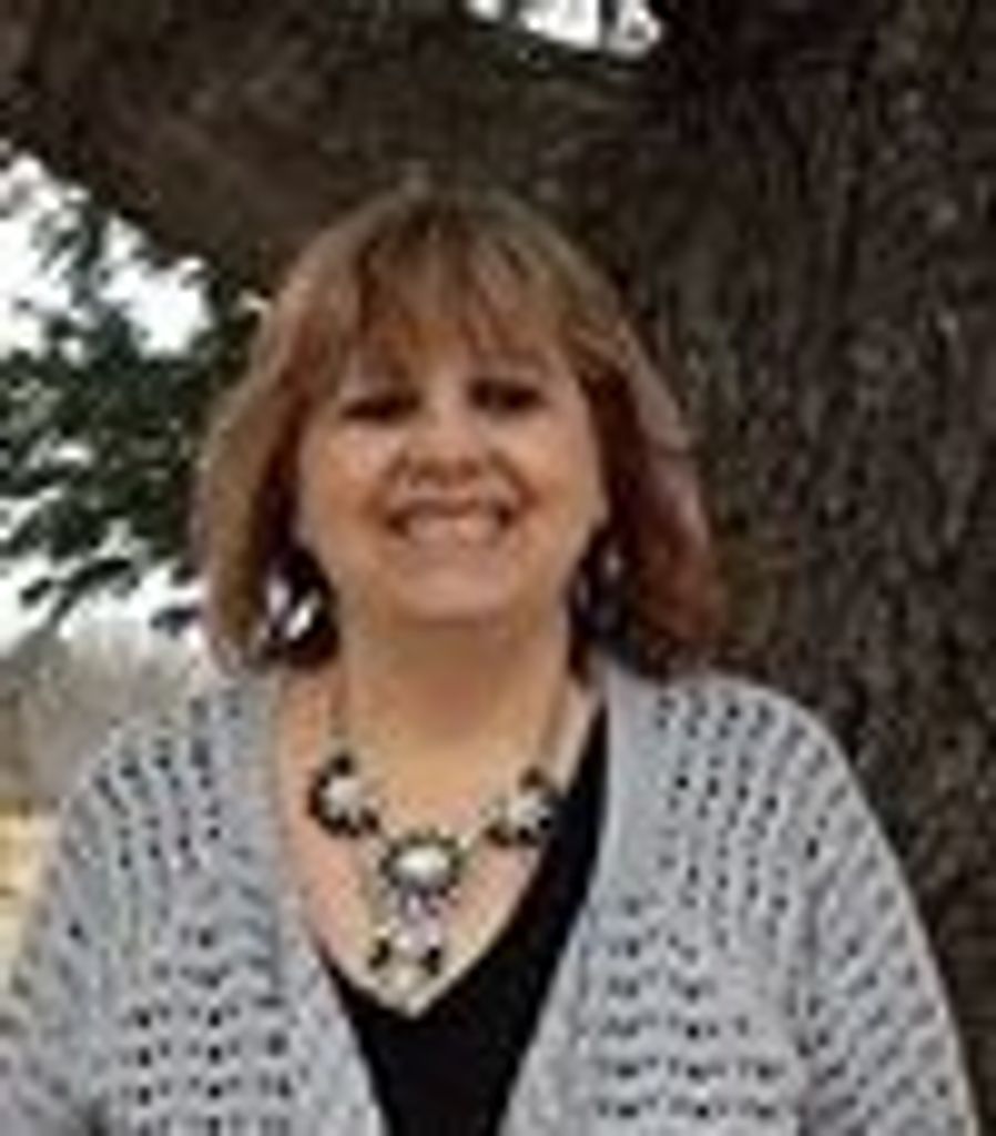 Betty Tesch Profile Photo