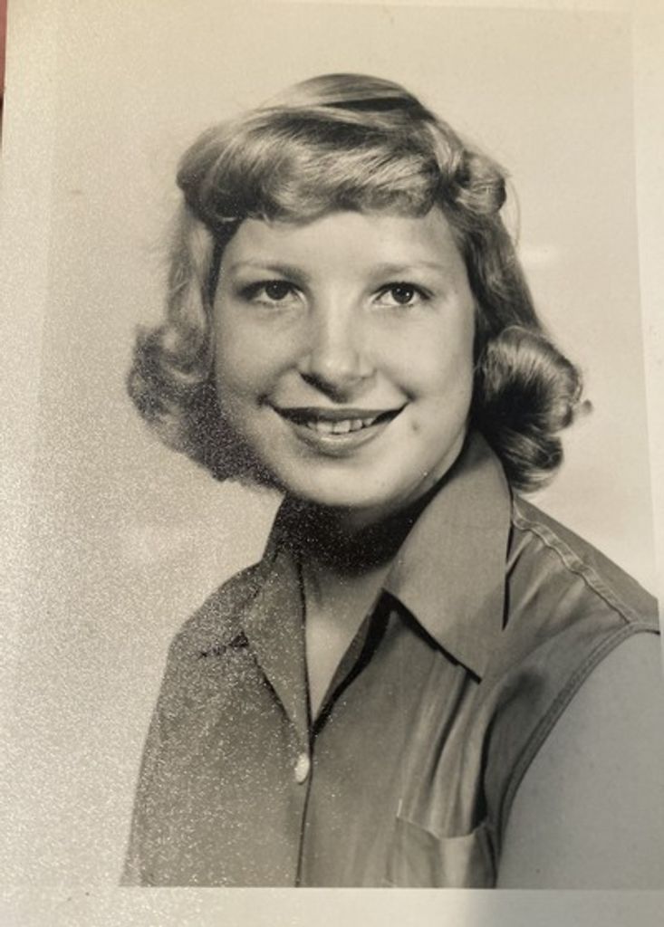 Rose Mary Thomas Profile Photo