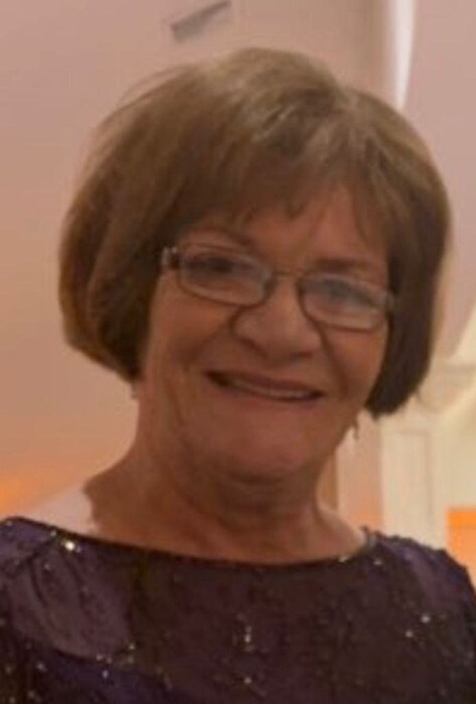 Helena (Ferreira)  Dias Profile Photo