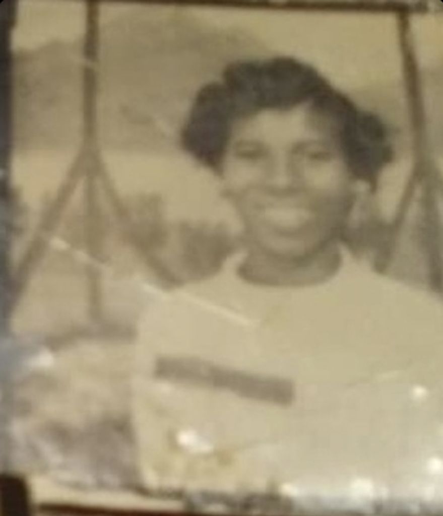 Esther Evelyn Brooks