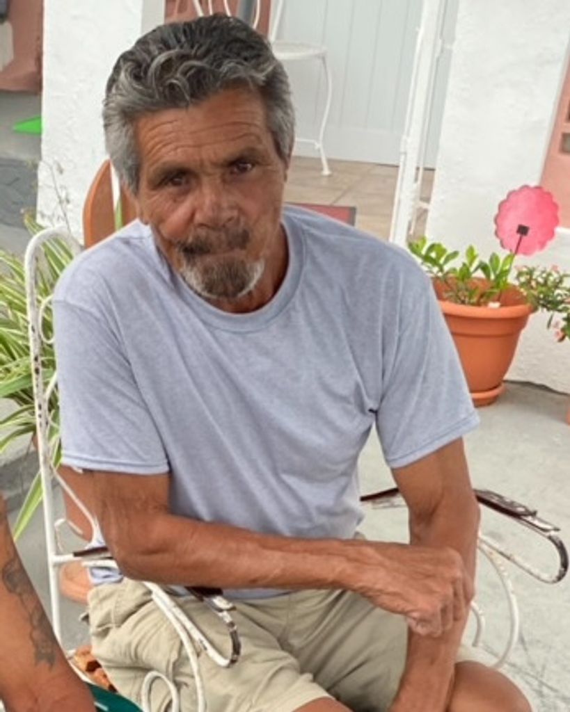 Victor Manuel Benitez Profile Photo