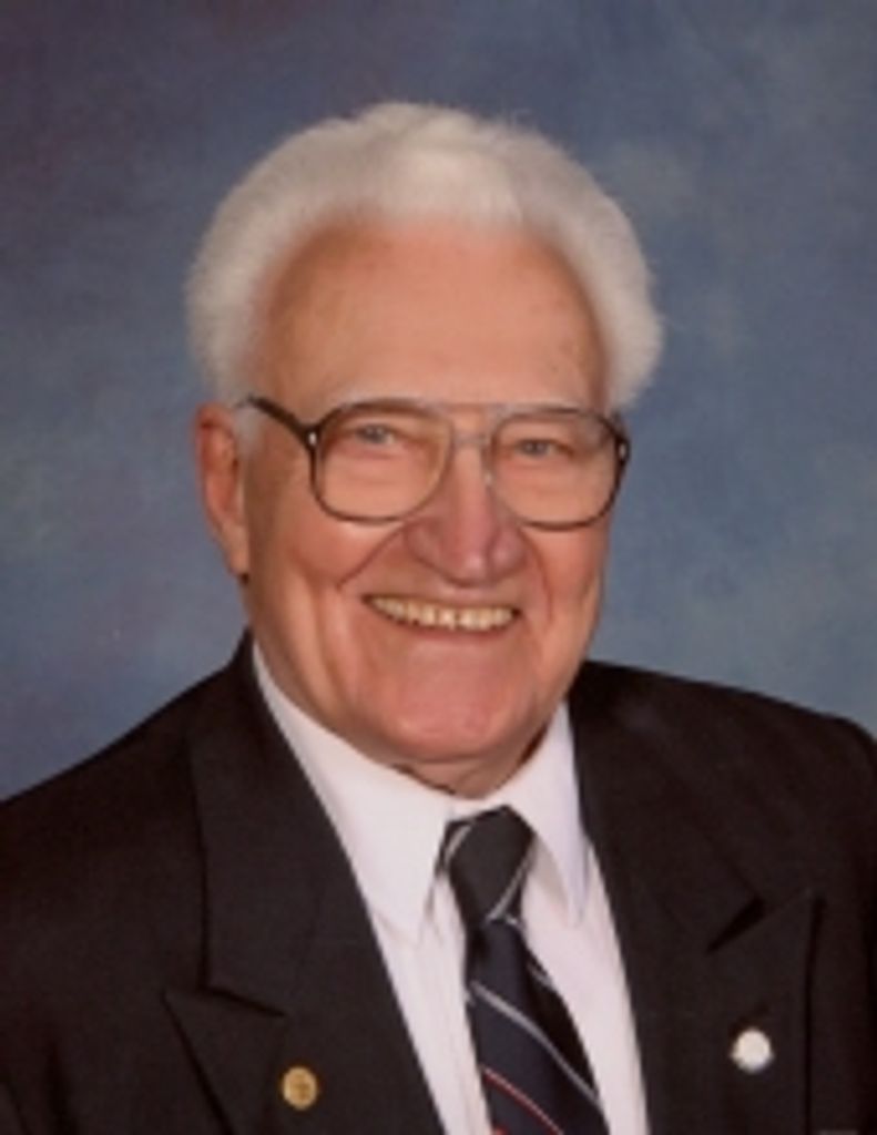 Robert J. Van Dyck Profile Photo