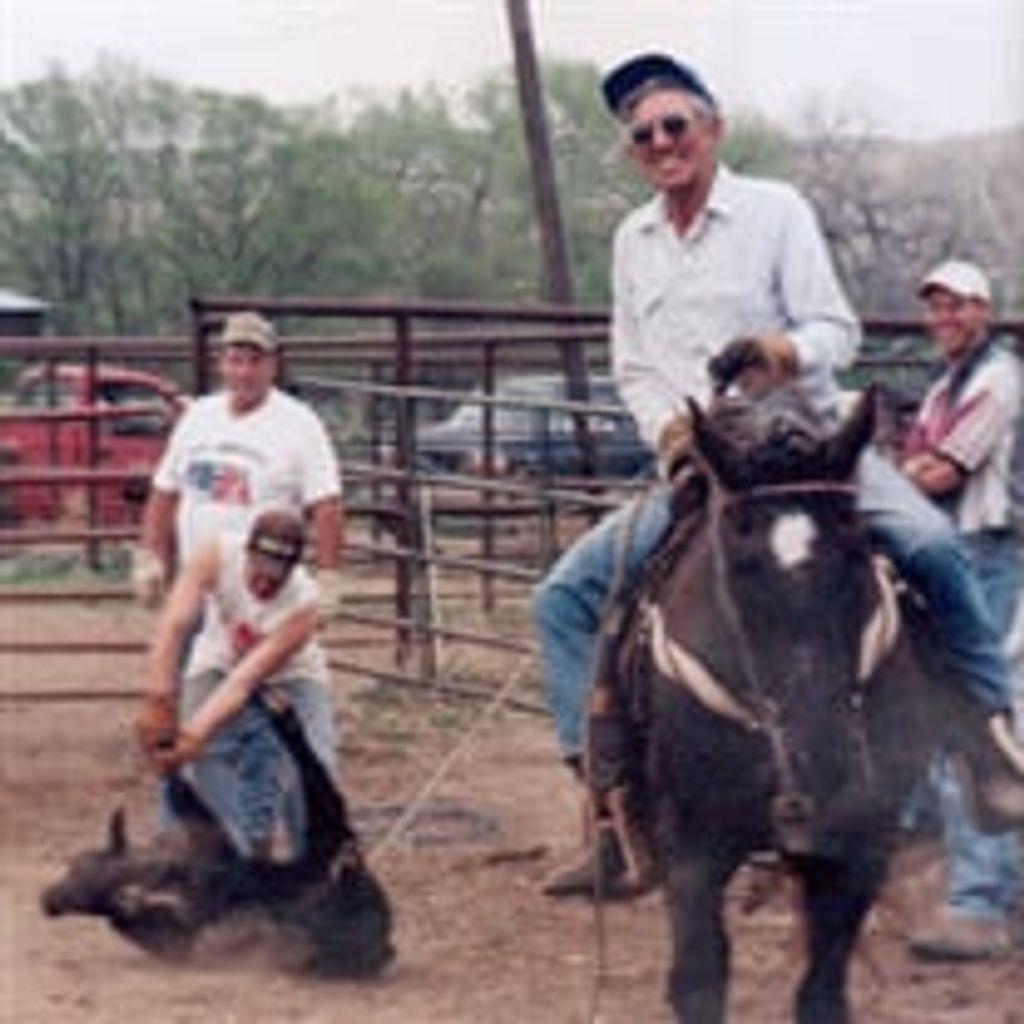 Robert "Bob" Hanna