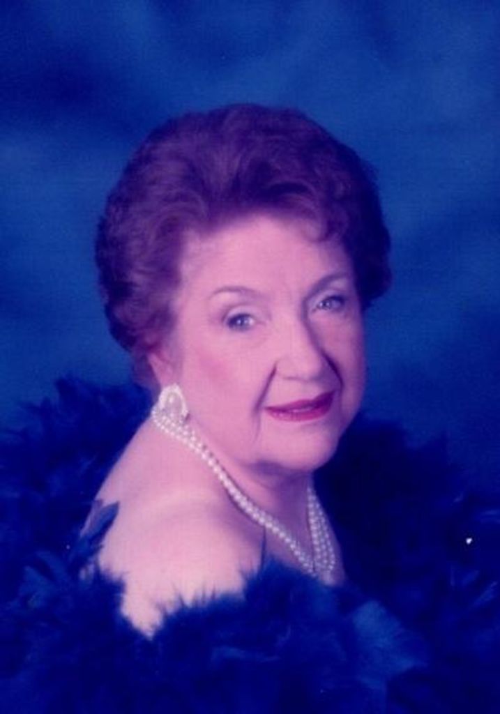 Louise Hughes Profile Photo