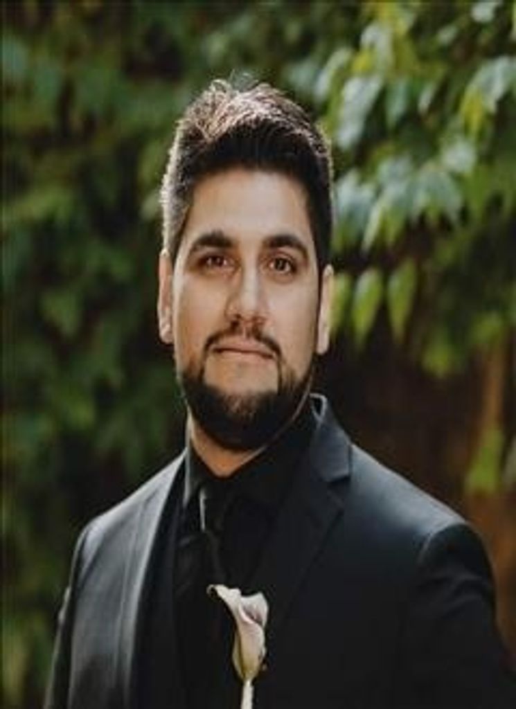 Jonathan R Mora Profile Photo